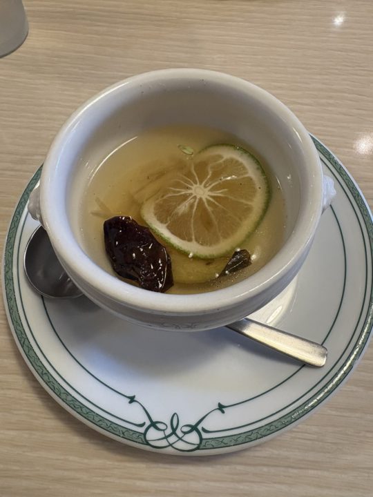 ★「マルグリットカシュカシュ」のスペシャリテ！桃の冷製パスタのランチセット 写真付きレビュー＠鹿児島県鹿児島市