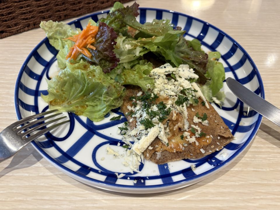 ★「マルグリットカシュカシュ」ブルーチーズ好きにはたまらないガレット&紅玉の限定スイーツ「ノルマン」写真付きレビュー@鹿児島県鹿児島市