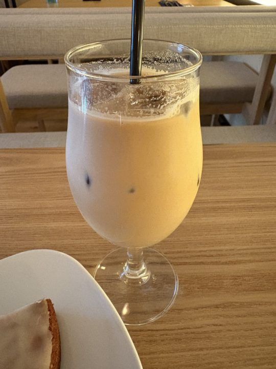 ★謎メニュー「ファラフェル」と「ガトーナンテ」食べてみた！「フロントーサ（Frontosa）」@鹿児島 天文館近く カフェ