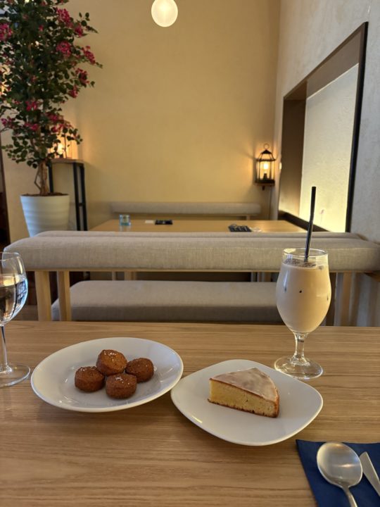 ★謎メニュー「ファラフェル」と「ガトーナンテ」食べてみた！「フロントーサ（Frontosa）」@鹿児島 天文館近く カフェ