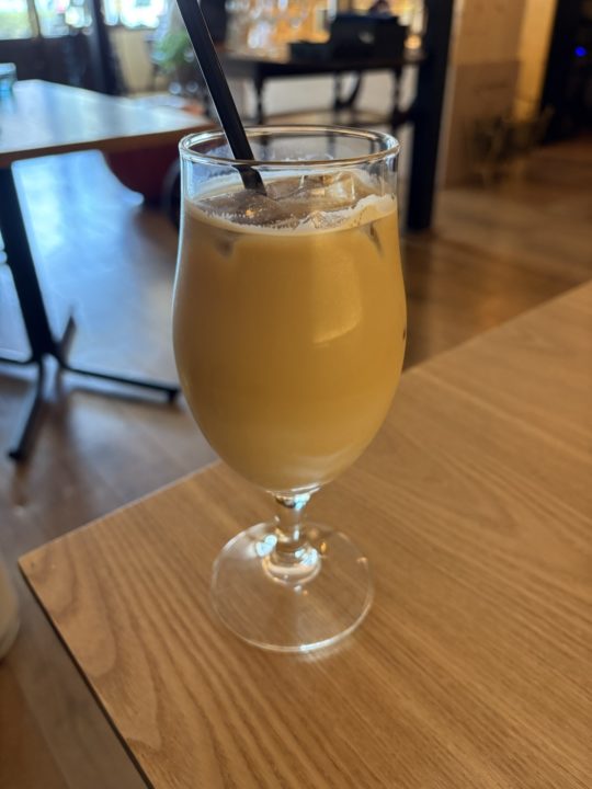 ★この形は初めて！な「プリン」とこのお店の大好きフォカッチャ２種類を楽しみました！「フロントーサ（Frontosa）」@鹿児島 天文館近く カフェ