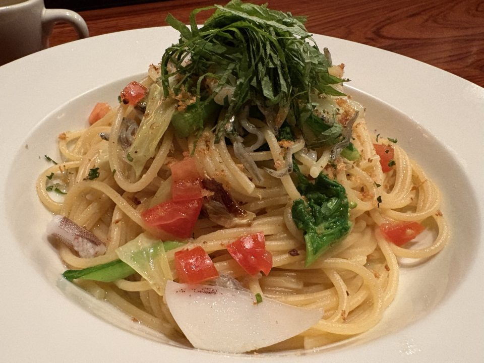 ★何個も食べたくなるケーキと、念願のスープサラダセット！パスタもやはり美味しい！「珈琲 沐草（コーヒーもくそう）/旧鹿児島民芸館」@鹿児島県鹿児島市