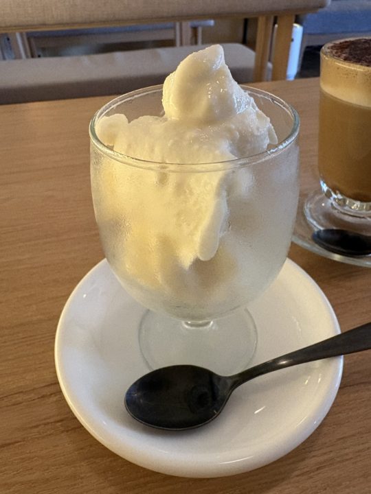 ★マロッキーノにカルダモンジェラートなど変わり種メニュー堪能！「フロントーサ（Frontosa）」@鹿児島 天文館近く カフェ