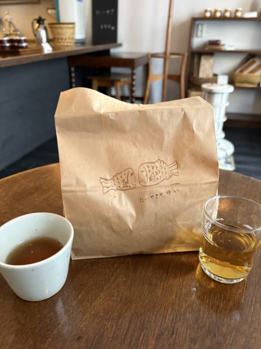 ★1月限定!絶品!たい焼き販売!「甘味ゆい(たいやきやゆい)」@東京都国立市 小豆も買っちゃうよね~