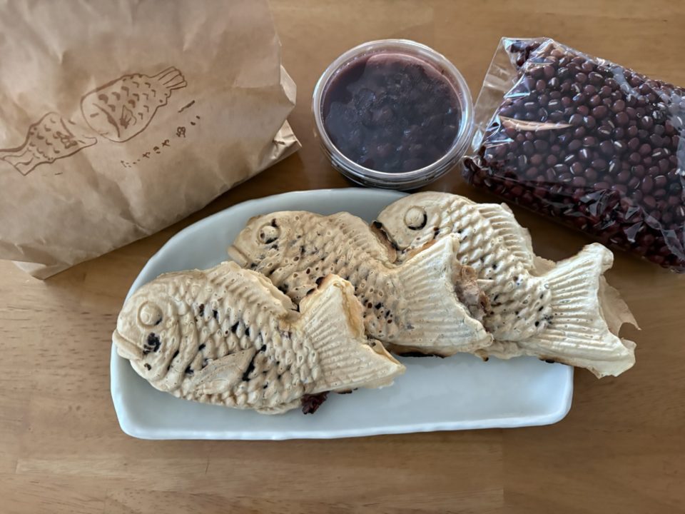 ★1月限定!絶品!たい焼き販売!「甘味ゆい(たいやきやゆい)」@東京都国立市 小豆も買っちゃうよね~