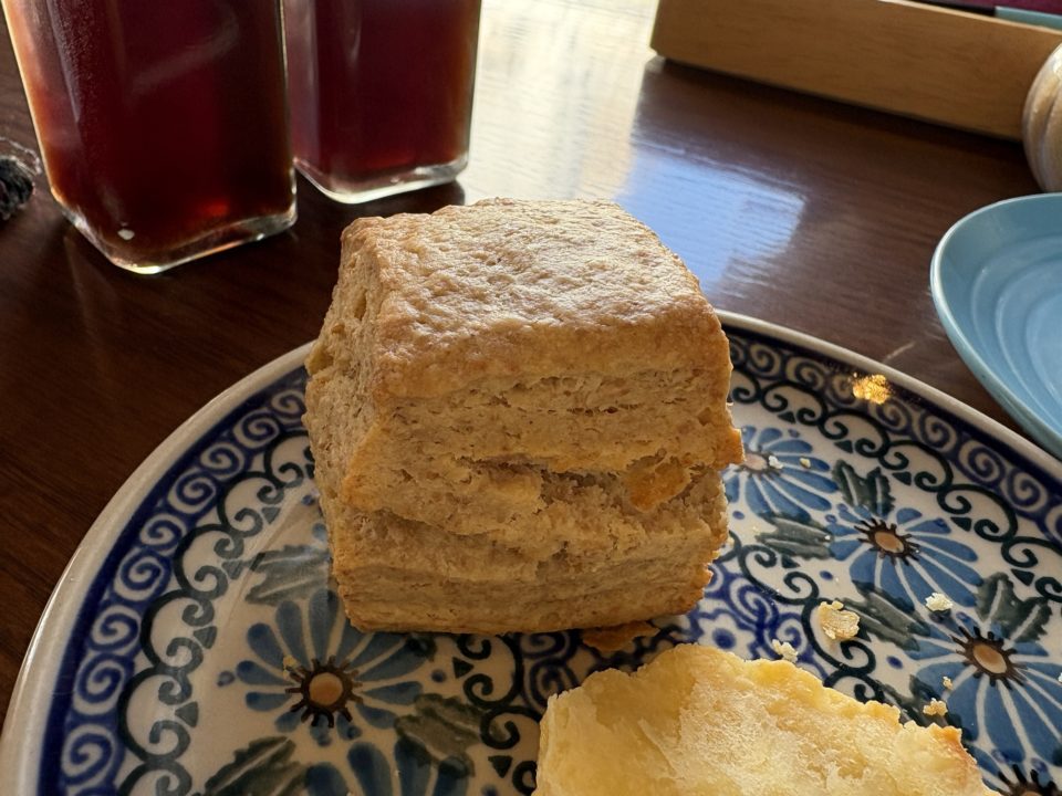 吉祥寺の「ムレスナティー東京」でスコーンフリー&ムレスナティーフリーを堪能!食べ放題メニューでお腹いっぱい!