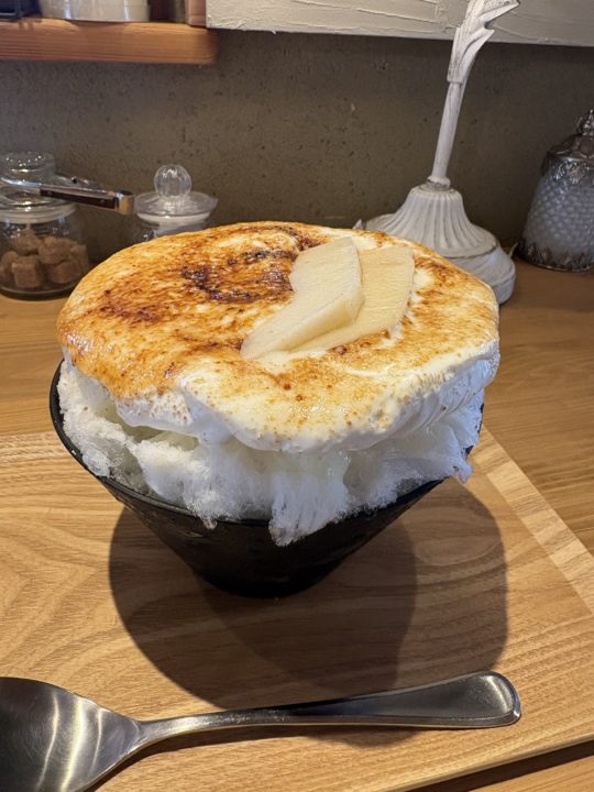 洋なし マスカルポーネブリュレ・柿氷・トリュフ香るマッシュルームスープ「カフェ&雑貨 フルール」@鹿児島県霧島市 かき氷