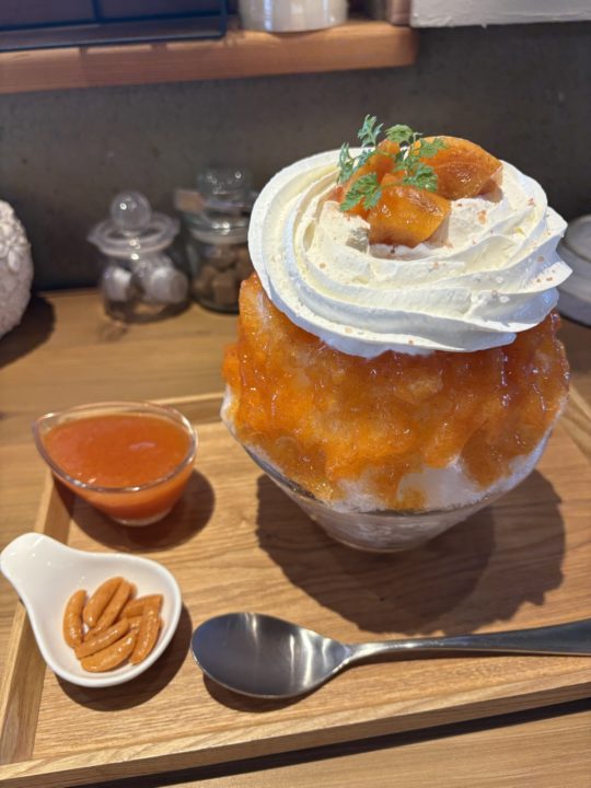 洋なし マスカルポーネブリュレ・柿氷・トリュフ香るマッシュルームスープ「カフェ&雑貨 フルール」@鹿児島県霧島市 かき氷