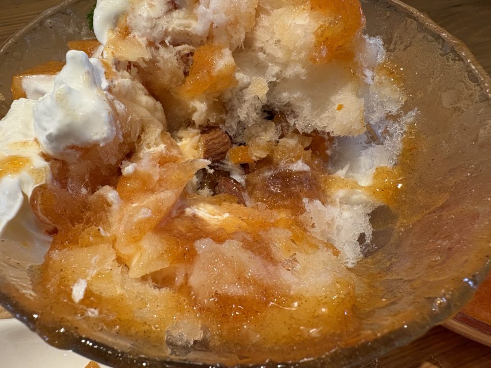 洋なし マスカルポーネブリュレ・柿氷・トリュフ香るマッシュルームスープ「カフェ&雑貨 フルール」@鹿児島県霧島市 かき氷