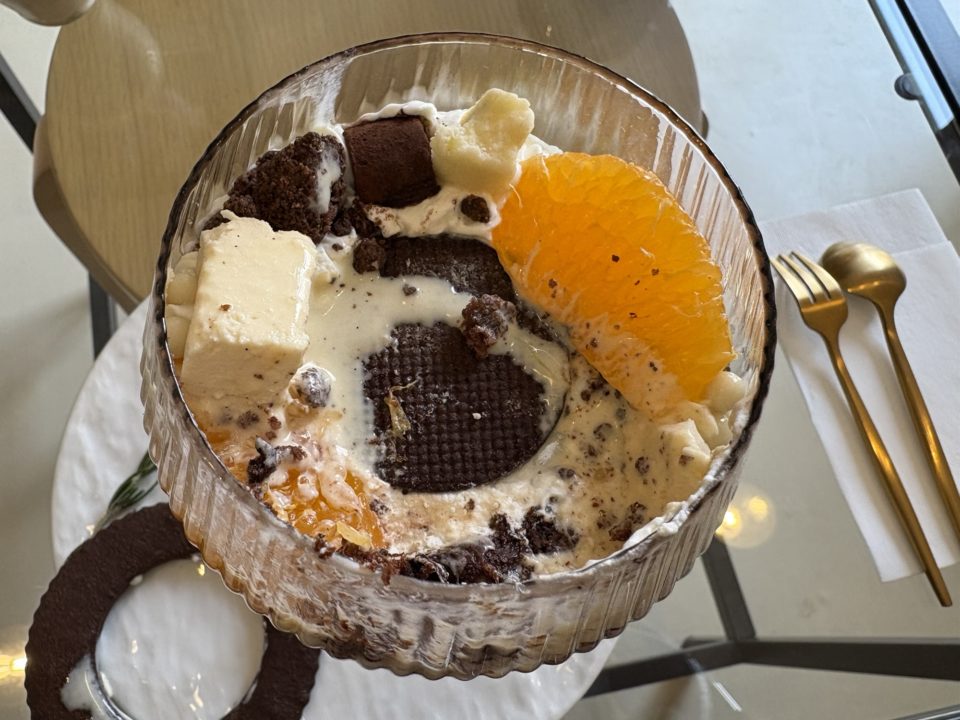 ★バレンタインの季節に食べた限定メニュー!チョコレートのパフェ「Ten coffee and bake(テンコーヒーアンドベイク)」@宮城県多賀城市