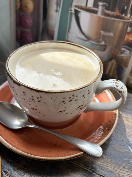 キャロットケーキ・コーヒーとくるみのケーキ・ホットチャイ Northfields（ノースフィールズ）@宮城県仙台市