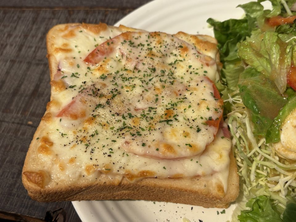 平日限定ランチメニュー＆ケーキ「コーヒーとおやつの店 andMore（アンドモア）」@宮城県塩竃市