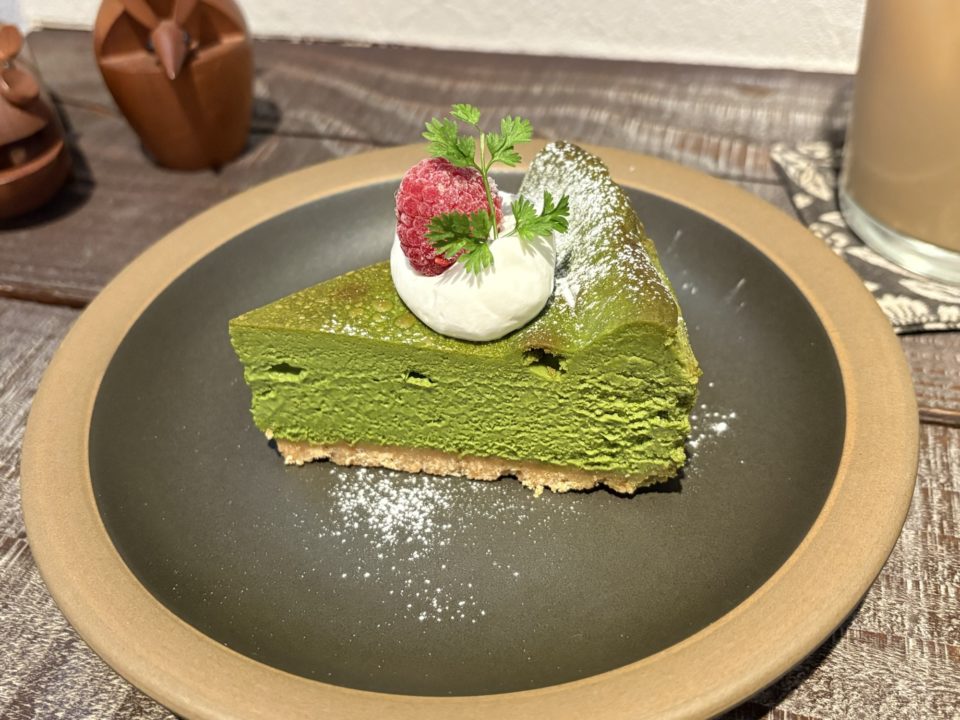 平日限定ランチメニュー＆ケーキ「コーヒーとおやつの店 andMore（アンドモア）」@宮城県塩竃市