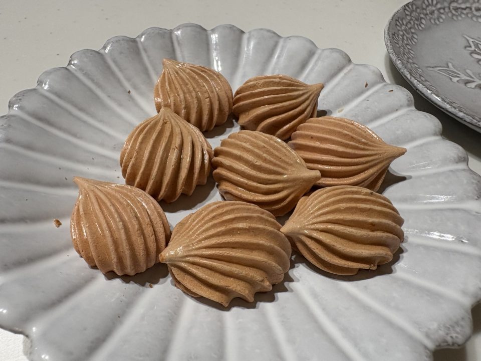 焼き菓子お菓子詰め合わせ／ジャニス洋菓子店（ジャニス洋菓子店） バニレキュプフェル・クロッカン・クーロンヌシトロン・ムラングフレーズ