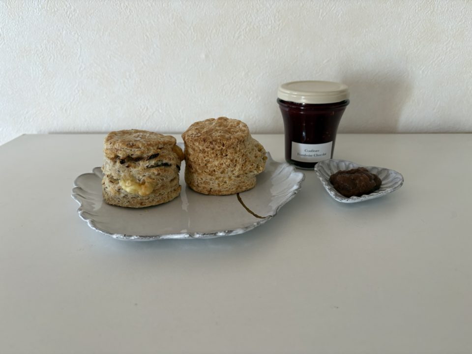 スコーン ベーコンチーズ・プレーン/satomi kiln(サトミキルン)@宮城県仙台市 2月