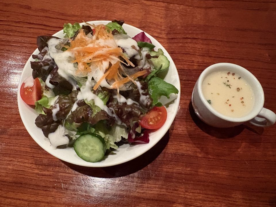 鹿児島産鯛とキノコ、ブロッコリーのクリームパスタ・スイートポテトのチーズケーキ「珈琲 沐草（コーヒーもくそう）/旧鹿児島民芸館」@鹿児島県鹿児島市