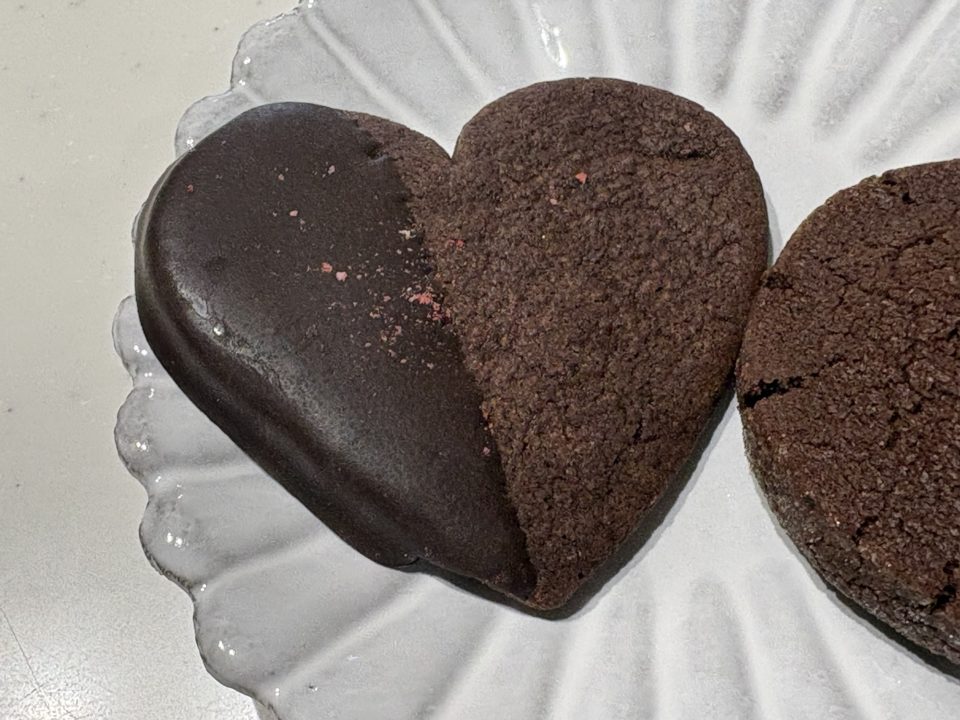 当日分タルトセット/geenie菓子店(ジーニー)@鹿児島 名山 いちご・ショコラモンブラン・バナナ・りんごのタルト バレンタインクッキーバッグも