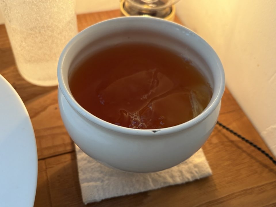 いちごのショートケーキ風皿盛りデザート・和紅茶（鹿児島）／morc（モーク）＠宮城県仙台市 3月