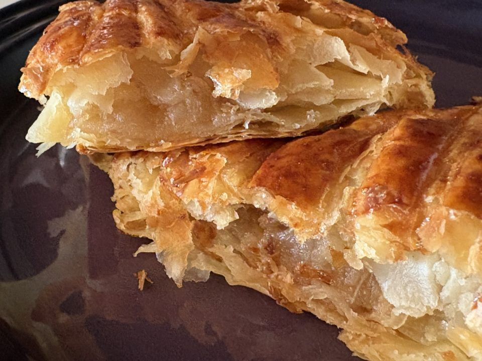 紅ほっぺ苺のタルト・青りんごのタルト／ponrick（ポンリック）@鹿児島 バレンタインマルシェ