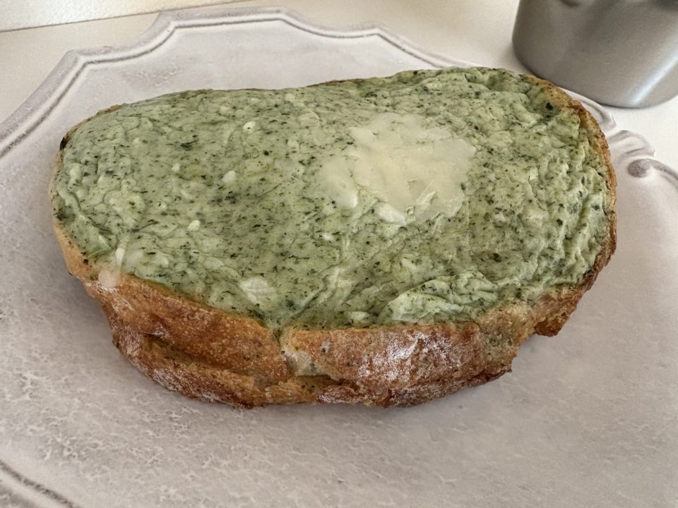 トマトとチーズのフォカッチャ・みどりのクロックムッシュ・キャロットケーキ／BABEL858（バベル858）@宮城県仙台市 パン屋 おすすめ オススメ